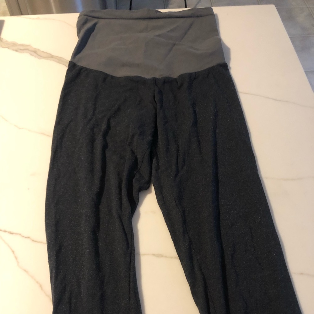 Pea and the pod maternity leggings